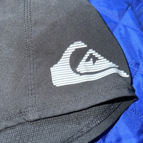 Quicksilver - Picture 2 of 7